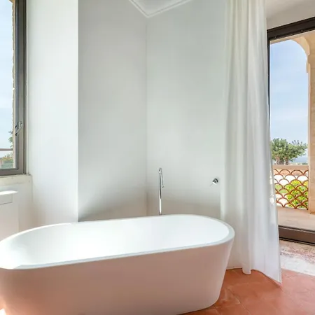 Apartment Mastropa Exclusive Palace By Raro *