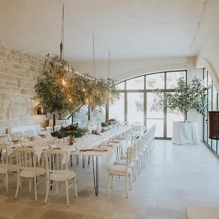 Mastropa Exclusive Palace By Raro Apartment
