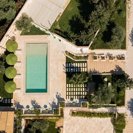 Mastropa Exclusive Palace By Raro Apartment *